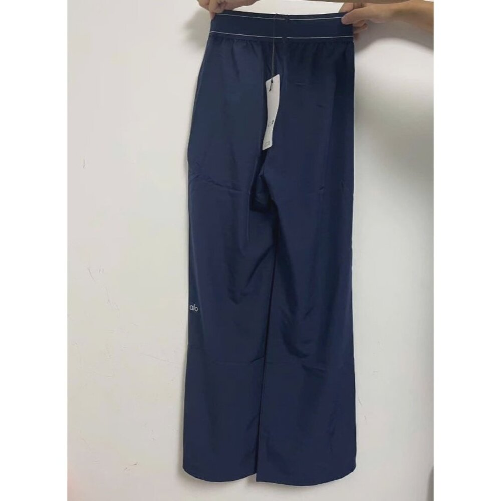 NWT Alo Yoga Suit Up Trouser – Navy – Size S
